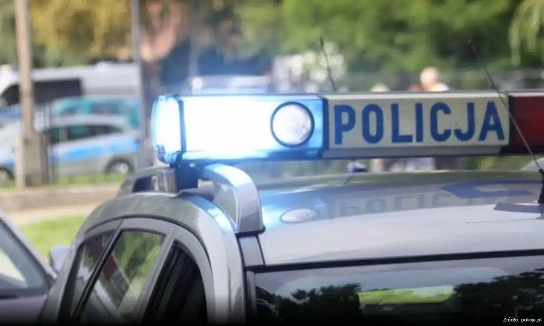 Uwaga na niebezpieczeństwa w sieci podczas świątecznego okresu